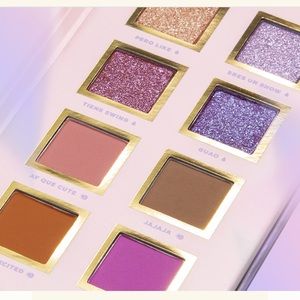 Spanglish Pressed Pigment Palette